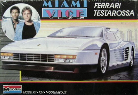 Ferrari_Testarossa_Miami_Vice_Monogram_2756_24th